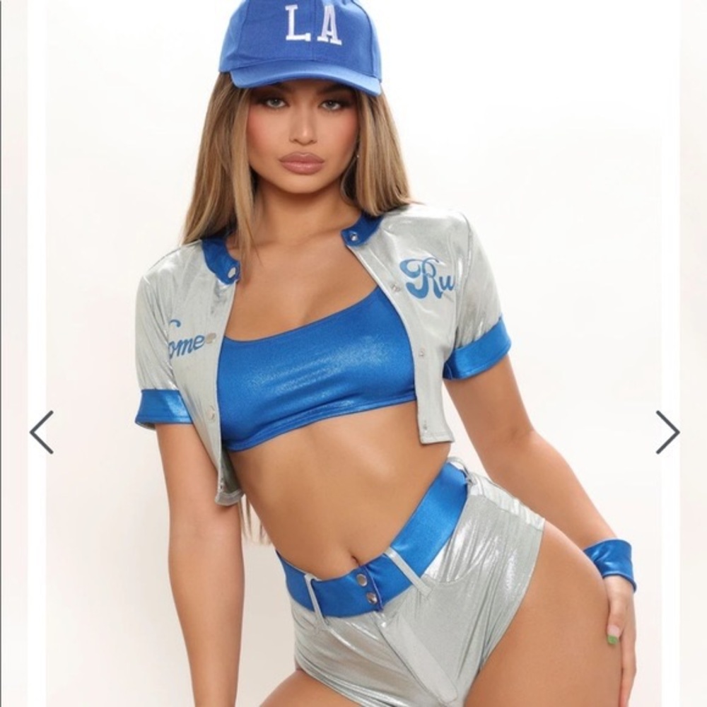 Fashion nova baseball costume